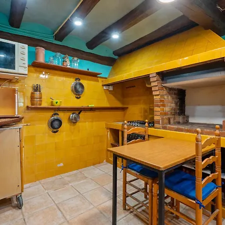 Masia Caltiku Country house